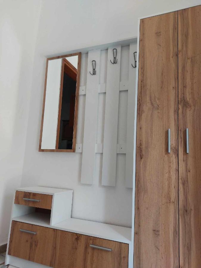 Studio Με Όλες Τις Ανέσεις Néo Petríci Kültér fotó
